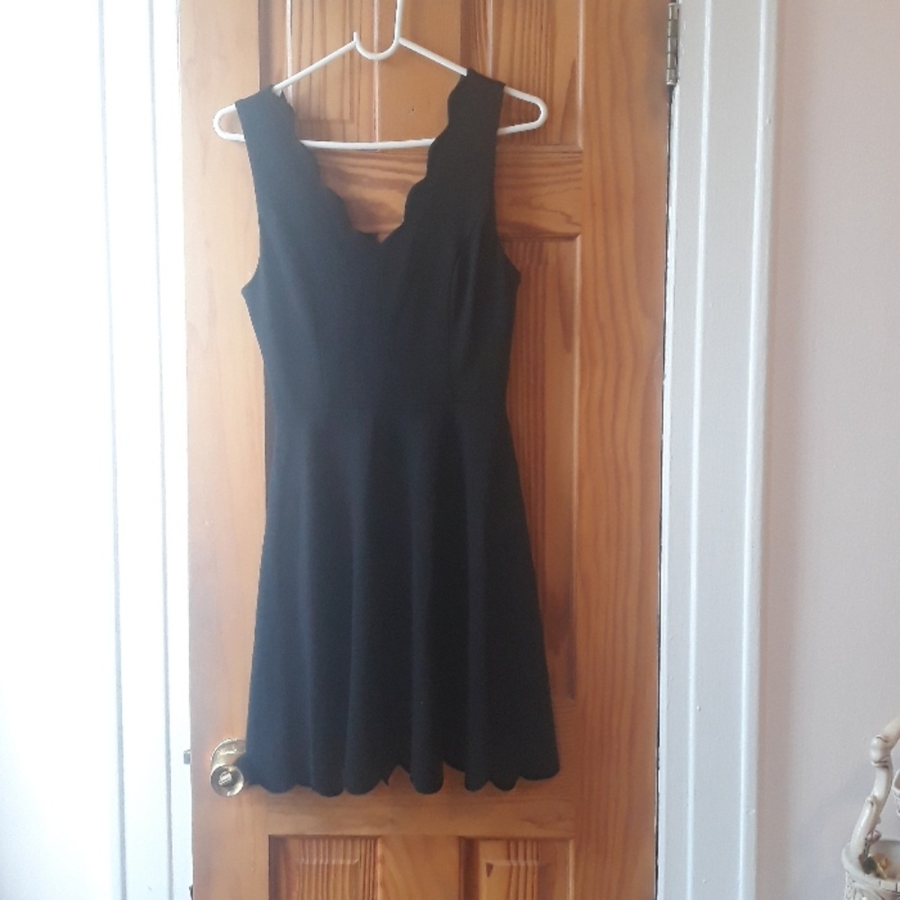 Classic Black Sleeveless Dress